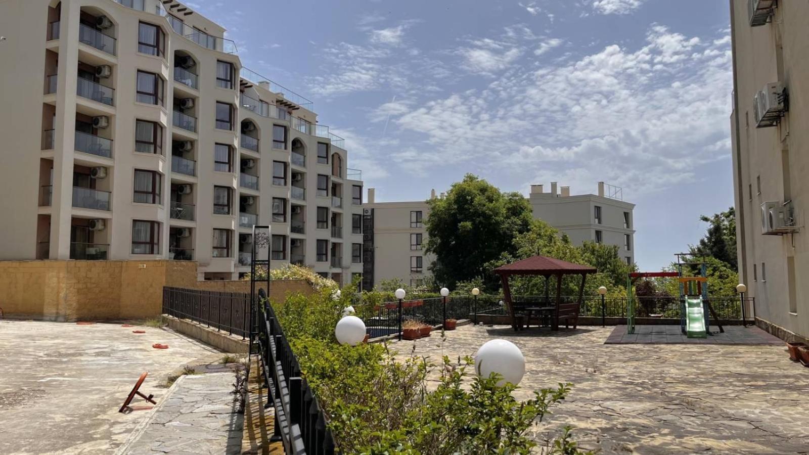 Апартаменти Блу Стар Кабакум - Apartments Blue Star Cabacum Варна Екстер'єр фото